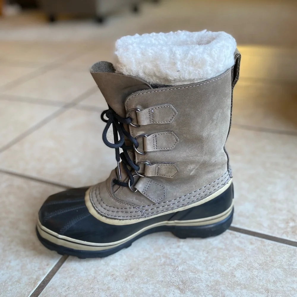 Sorel Caribou waterproof shearling lined snow boots size 7 - Picture 4 of 10
